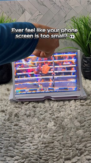 Phone Screen Too Small? This Screen Magnifier Makes It Easier to Watch