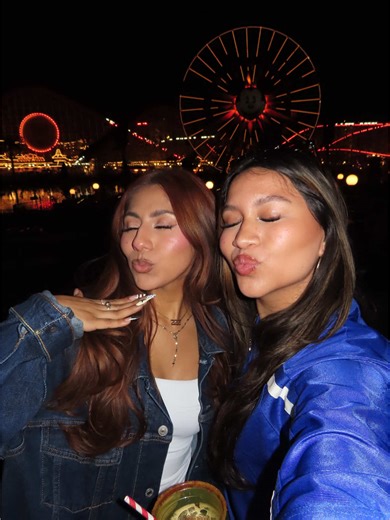 Leo & Pisces duo 💟 @TT ☆ latina creator @Disney Parks #disneyparks #disneyday #latinasbelike #leo #pisces