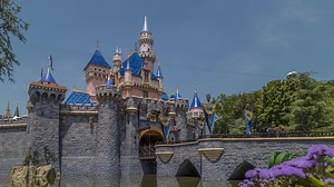 Disneyland ride capacity: How long will you have to wait in line?