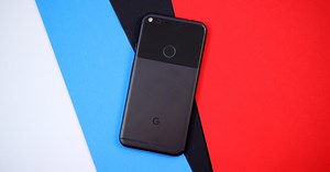 Google Pixel and Pixel XL now part of LineageOS 16 nightlies program