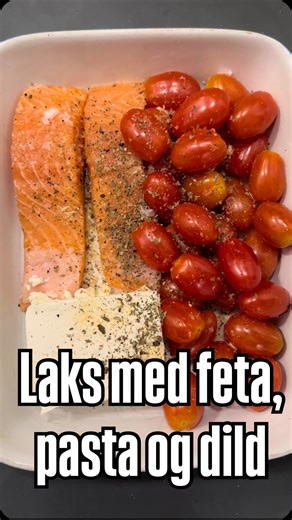 Malte Skovgaard | Personlig Træner og Vægttabscoach on Instagram: "Opskrift: Laks med feta, pasta og dild — 4 portioner 🐟🍝 Ingredienser • 225 g laks (ca. 2 fileter) 🐟 • 150 g feta 🧀 • 200 g cherrytomater 🍅 • Salt, peber, hvidløgspulver og oregano 🌿 • 250 g ukogt pasta 🍝 • Dild til topping 🌿 ⸻ Fremgangsmåde 1. Læg laks og feta i et ildfast fad. (Husk at fjerne skindet på laksen - kan også gøres efter bagningen) 2. Tilsæt tomater, og krydr med salt, peber, hvidløgspulver og oregano. 3. Var