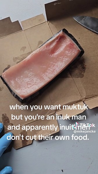 #inuittiktok #muktuk #inuit #fyp #funny