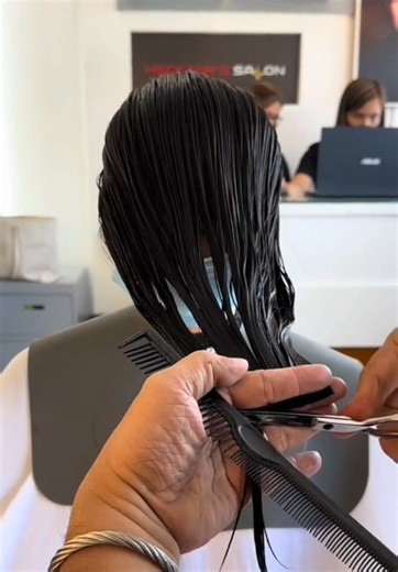 How to Cut Long Layers: Simple Tutorial for Beginners