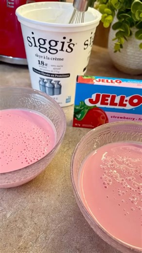 Danica ✨Homemade food ideas and healthy recipes on Instagram: "Have you tried this low carb high protein combination? Sugar free jello with greek or skyr yogurt, it’s a fluffy snack or dessert ✨ 10 gr sugar free jello (any flavour) Add 1 cup of boiling water and mix well. Leave ten minutes to cool. Add 1 cup of yogurt into warm jello and whisk until combined. Leave in the fridge for at least two hours or longer. Enjoy! #highprotein #lowcarb #easyrecipes"