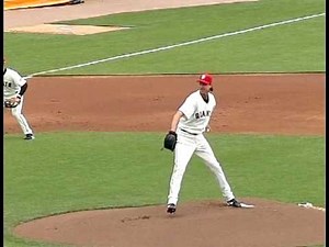 LHP Randy Johnson pitching mechanics