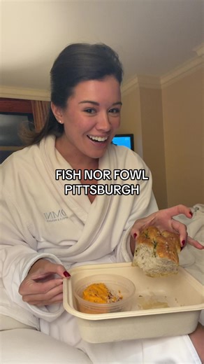 Exploring Fish Nor Fowl: A Delicious Dining Experience