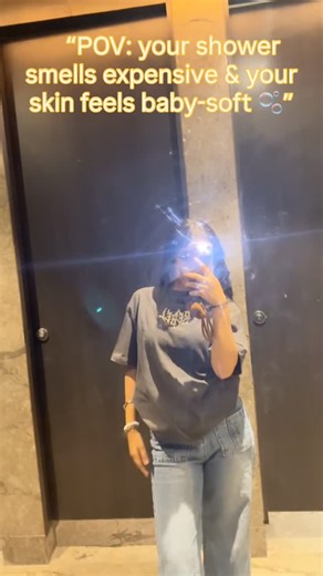 ✰𝒥𝑒𝓈𝓈𝒾𝒸𝒶✰💅 on Instagram: "Follow this order for maximum glow & softness ✨ Save & share 🫶 My 6-step shower routine for clean, smooth & long-lasting fragrance 💕 🧼 Soap – basic cleanse 🧽 Body scrub – remove dead skin 🫧 Body wash – deep clean & fragrance ✨ Body oil – lock moisture on damp skin 🌸 Body mist – smell amazing 🧴 Body lotion – seal everything in shower routine, shower routine steps, body care routine, daily shower routine, body wash routine, body scrub routine, body oil rout