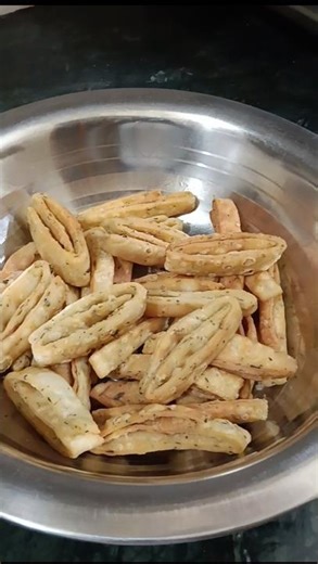 methi mathri || #recipe #food #cooking #indianfood #eveningsnacks