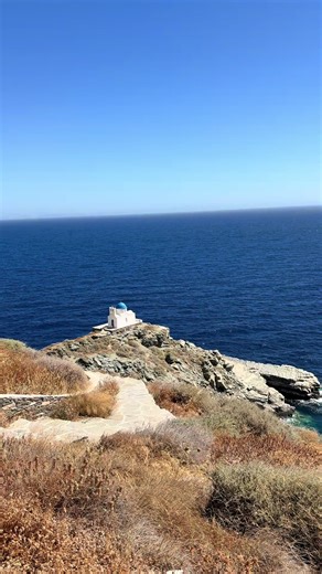 A Day in Sifnos: Island Adventure and Scenic Views