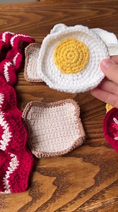 3.9K views · 140 reactions | WHAT AN INCREDIBLE INSPIRATION! Imagine making coasters in this format, very creative.... 朗 . Look at these other inspirations we found: https://patternshere.com/five-incredible-coaster/ | Crochet Tutorial | Facebook