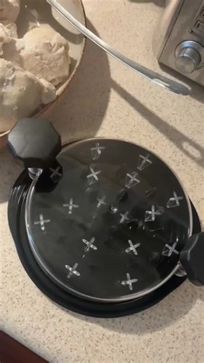 Easily Shred Your Chicken with This Method!