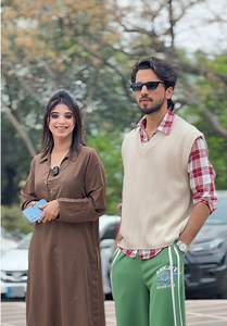 Jaldi Aa Jao Aur Comments Mein Shamil Ho!