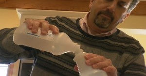 DIY de-icer can make clearing windshields easier