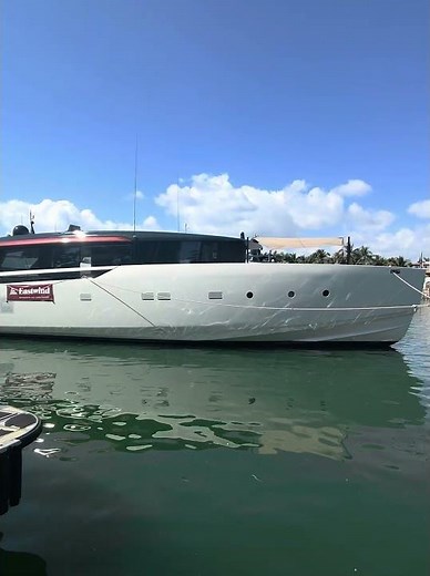 Sanlorenzo SP110 Superyacht – YachtBuying101.com