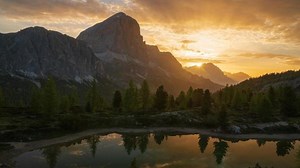 Enjoy These Beautiful Photos And Scenes From Around The World