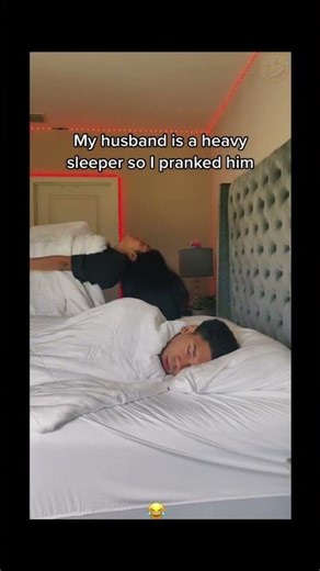 Possessed prank with my husband #viral #coupleprank #prank #funnycouple