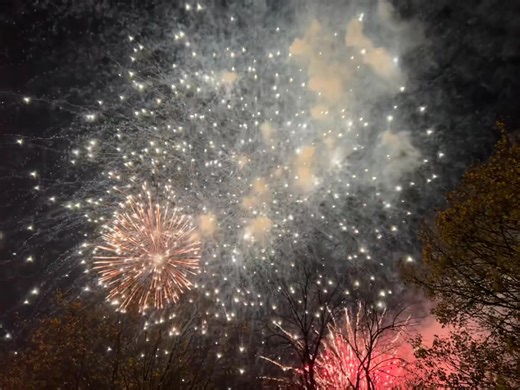 37K views · 220 reactions | What a night! 﫶 A huge thank you to everyone who joined us at Buile Hill Park and shoutout to our event partners and amazing sponsors for making it happen! Get home safe everyone! #SalfordFireworkWeekend | Salford City Council | Facebook