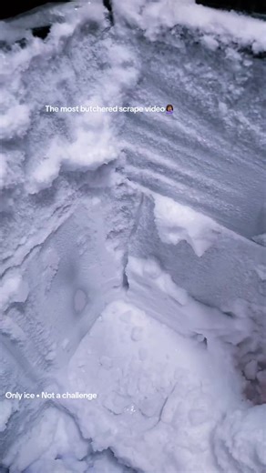 Ice scraping #oddlysatisfying #icetok #freezerfrost #iceeatingvideos #shavedice