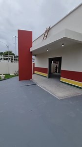 106 reactions · 10 comments | Semas em ação ✅ Hoje foi dia de visita técnica no prédio do Creas Liberdade, que será entregue para população em breve. O prédio fica localizado no loteamento Buritis, na Zona Norte de Macapá. Mais de 400 famílias serão atendidas com serviços da Assistência social. É a Prefeitura de Macapá trabalhando de coração pelo nosso povo! ❤️ #RayssaFurlan #Semas #Macapa #Amapa | Dra Rayssa Furlan | Facebook