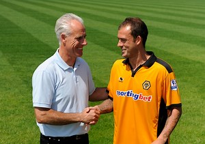 📅 On this day in 2010 we broke our transfer record to bring Steven Fletcher to Wolves. He scored twice and assisted another against in the Black Country derby that season to give us three crucial points towards @Premier League safety! | Wolverhampton Wanderers FC