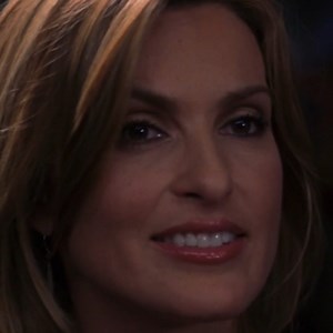 3.2K views · 52 reactions | Even while undercover, Olivia "Rachel" Benson still has her priorities straight.  #SVU | USA Network | Facebook