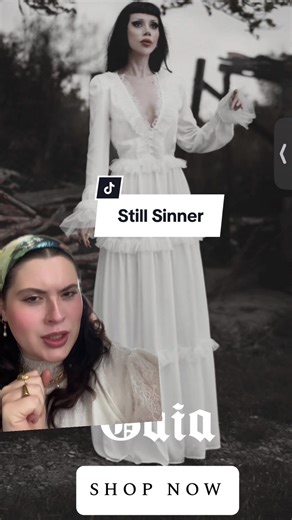 #greenscreen Has anybody heard of this brand or bought from them?🦇 #gothic #goth #gothicstyle #victoriangoth #horror #gothgirl