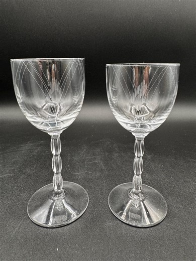 Vintage Fostoria Heraldry Wine Glasses - Etsy Canada
