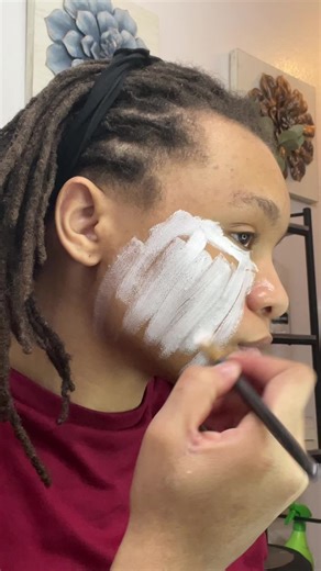 Creative & Fun Makeup Tutorial You Can't Miss!