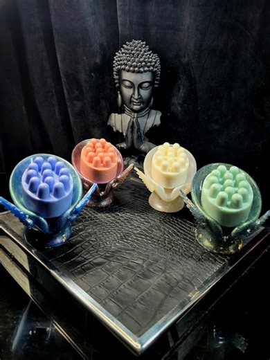 Nocturnal Angel Soaps on Instagram: "🕉🪽 Angelic Ritual: Soap Holder & Sugar Scrub Set A celestial self care set handcrafted to elevate your everyday cleansing ritual. Each set includes a hand made signature angel wing soap holder paired with a nourishing sugar scrub soap bar, designed to exfoliate, cleanse, & protect your energy. Color & Scent Pairings: 💙 Azure Tranquility: Jasmine Soft, floral, and calming. Jasmine wraps you in serenity while gently cleansing the skin. ❤️ Ruby Temptation: Ra