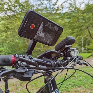 iPhoneのTrueDepthカメラで路面スキャン