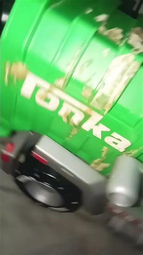 dumb truck speaker any song sorry Moza song