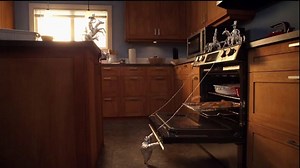 Reynolds TV Commercial For Foil Chefs