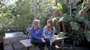 The practice of health and wellness comes alive with the message and movement of Carla Oates from The Beauty Chef. A Sydney based gut-heath guru, Carla hopes to raise awareness of the link between beauty and gut health. Simply put, her message is that beauty begins in the belly. 🍃 #morethanawoman Read more here: http://lorna.link/YJTfYS | Lorna Jane Active