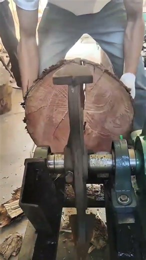 Splitting Large Wood Logs With Mechanical Splitters For Professional Firewood Production