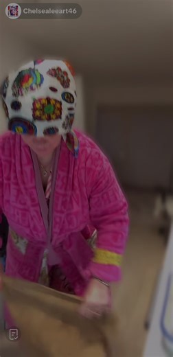 Exploring Art Techniques with Chelsea Lee