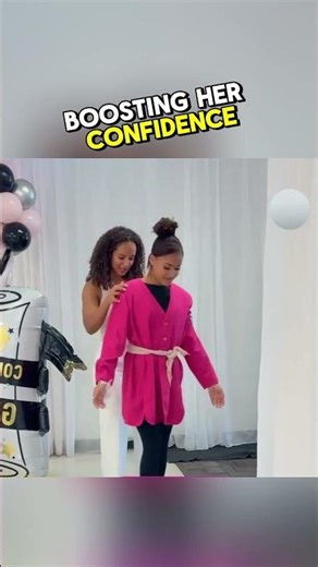 At a prom party, three friends were taking selfies when simply dressed girl asked to join #kindness