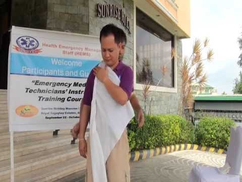 Regular Arm Sling using Open Phase Triangular Bandage