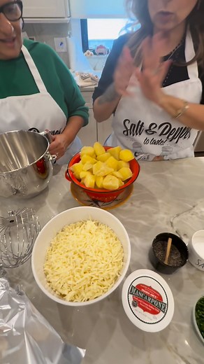 Starting off our Thanksgiving sides series strong with one of our Famiglia favorites, Italian Style Mashed Potato Casserole that Lisa has been making forever & it’s truly out of this world l! There’s something about this dish that will always be nostalgic❤️ Can’t wait to share more thanksgiving side so stay tuned & don’t forget our recipes are posted on our yt channel, Family Talk and Taste, link in bio & below! https://youtube.com/@familytalkandtaste?si=hpI8vaFVYpa6zDue | Mauro & Maddalena Cast