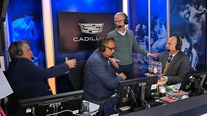 Former SNY executive producer Curt Gowdy Jr. presents Gary, Keith, and Ron with a cake to commemorate them becoming the longest-tenured TV booth in Mets history! 🎂 | SNY