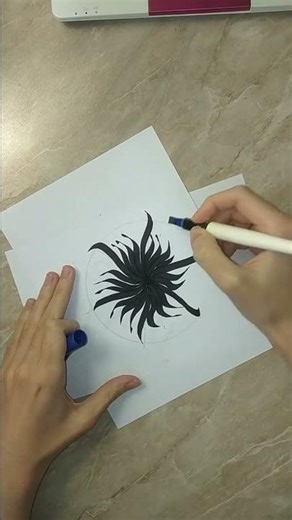 Пробую нарисовать снежинку пером pilot parallel pen #drawing #art