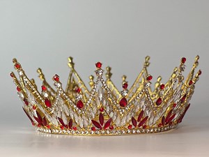 Gold Queen Crystal Crown: Bridal Wedding Tiara, Rhinestone Headpiece or Cake Topper - Etsy