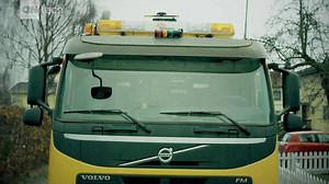 You've heard of self-driving cars, but what about self-driving garbage trucks? Read more: http://cnnmon.ie/2AS0i2y | CNN Business