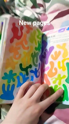 new pages in my create this book ‪@MoriahElizabeth‬