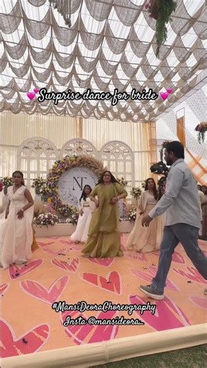 Surprise bridesmaids dance for bride