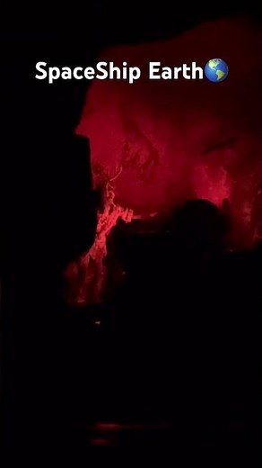 Inside Spaceship Earth at EPCOT 🌎 | Disney World Classic