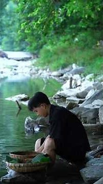 Fresh Catch & Cook: Primitive River Shrimp BBQ 🦐🔥