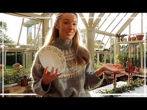 THE FIRST SIGNS OF CHRISTMAS 🎄 ... Turkey Dinner 🦃 & Charlie's Gift Suggestions 🎁