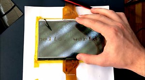 Cryptographic LCDs Use The Magic Of XOR