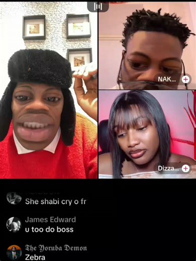 Freckles and Funny Banter: A Live Streaming Experience