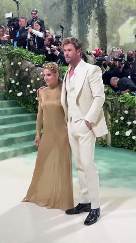 Chris Hemsworth & Elsa Pataky Arrive at Met Gala 2024